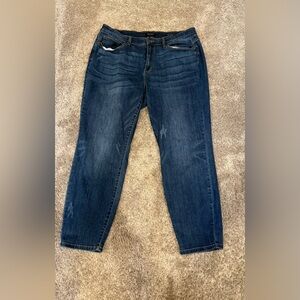 Judy Blue relaxed fit 20w plus size jeans mom